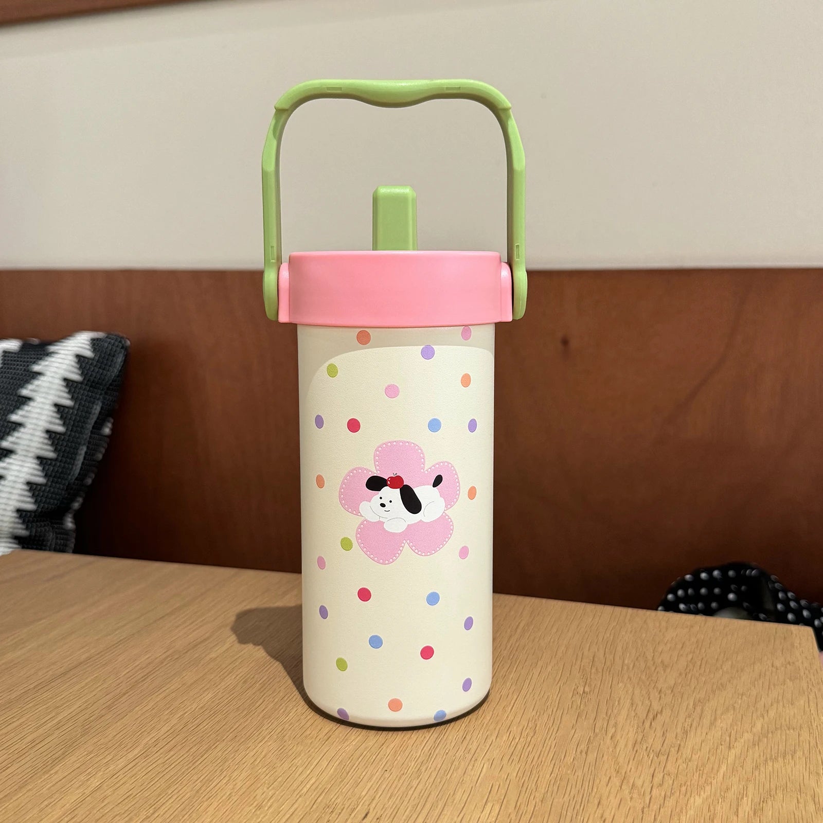 Cute 20oz Stainless Steel Cartoon Kitty Drinkware – Insulated Travel Tumbler with Handle & Flip Straw
