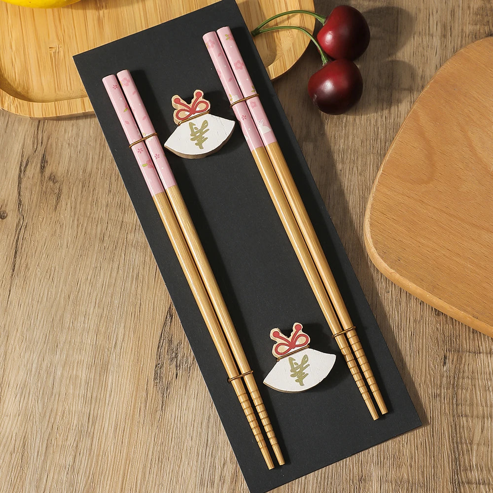 Eco-Friendly Wooden Chopsticks Set – Handmade Non-Slip Tableware (2 Pairs)