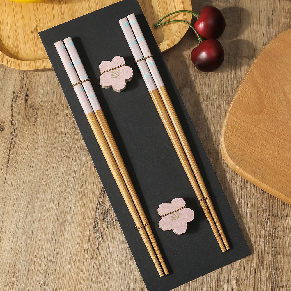 Eco-Friendly Wooden Chopsticks Set – Handmade Non-Slip Tableware (2 Pairs)