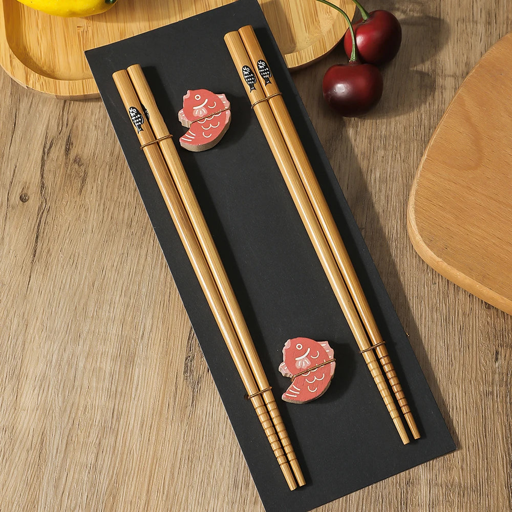 Eco-Friendly Wooden Chopsticks Set – Handmade Non-Slip Tableware (2 Pairs)